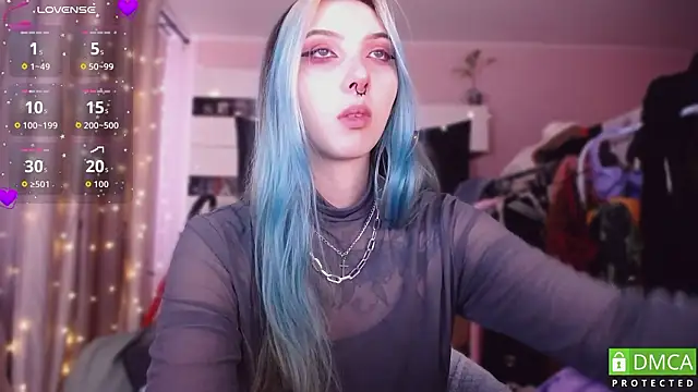 JustMeowGirl online show from 03-16-26, 04:53