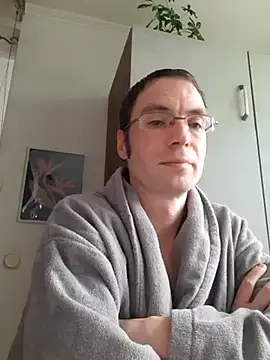 Schnubby1 online show from 01-27-25, 12:05