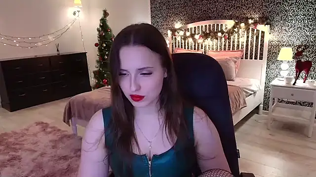Snapshot of Barbie_Bye chatting on 12-28-24, 07:01 Barbie Bye online show from 12-28-24, 07:01