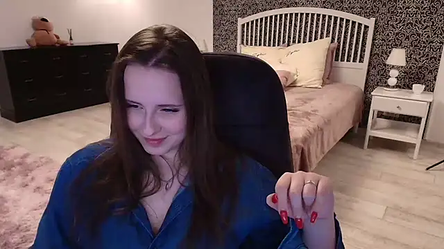 Snapshot of Barbie_Bye chatting on 02-06-25, 01:38 Barbie Bye online show from 02-06-25, 01:38