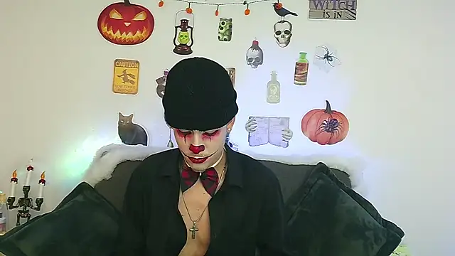Snapshot of Bastiaan_28 chatting on 10-21-25, 04:56 Bastiaan 28 online show from 10-21-25, 04:56