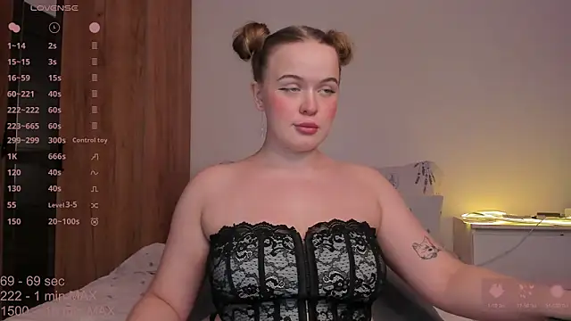 HANNA MONTANAS online show from 11-12-25, 09:40