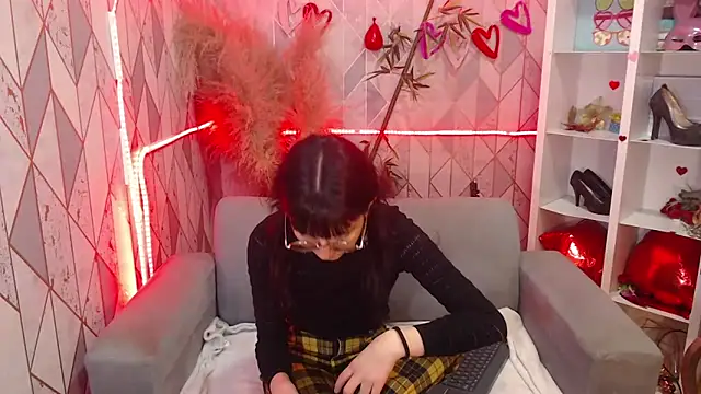 charlottemoonxz online show from 09-28-25, 07:10