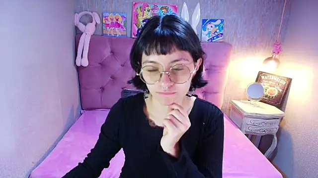 charlottemoonxz online show from 03-17-26, 06:44