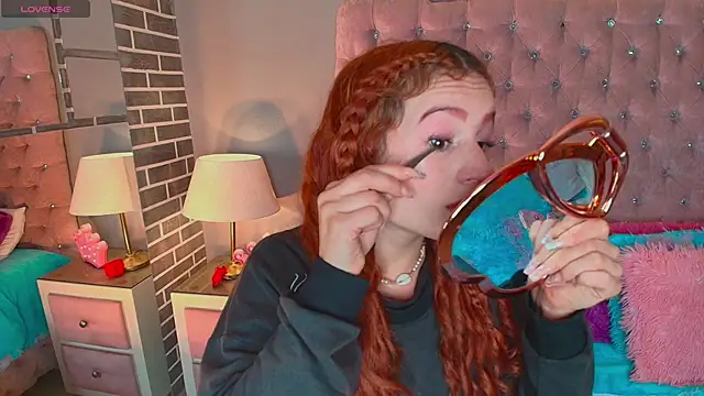 AdelaineBest online show from 10-08-25, 05:53