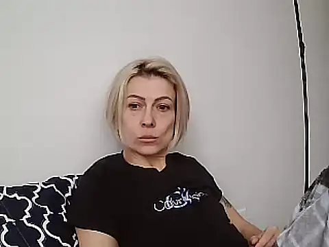 anechka1 online show from 02-07-25, 02:04