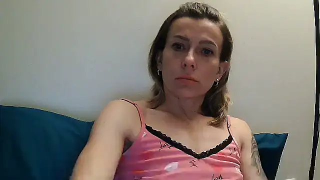 Snapshot of anechka1 chatting on 06-27-26, 02:28 anechka1 online show from 06-27-26, 02:28