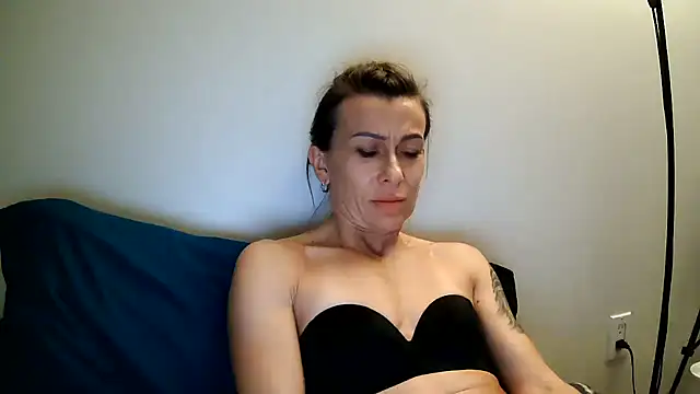 Snapshot of anechka1 chatting on 07-23-26, 01:30 anechka1 online show from 07-23-26, 01:30
