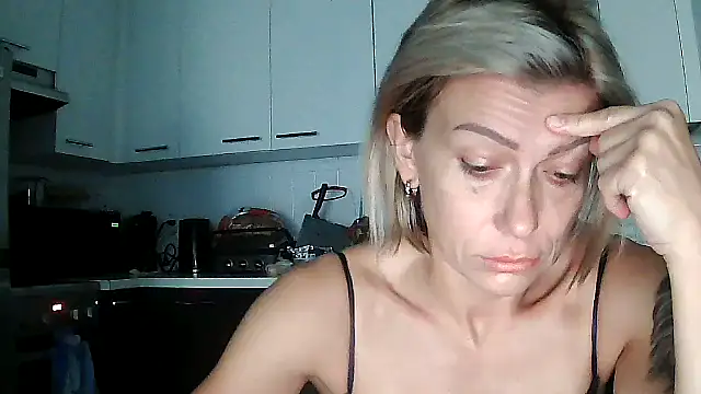 anechka1 online show from 09-17-25, 11:12