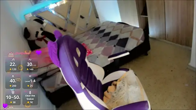 Snapshot of Charming_J chatting on 11-09-25, 06:45 Charming J online show from 11-09-25, 06:45