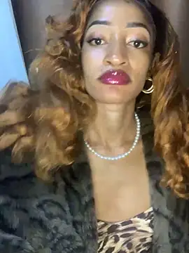 GoddessVee online show from 12-29-24, 08:26