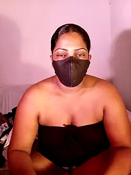 Snapshot of Kim_kardashia1 chatting on 06-11-26, 01:05 Kim kardashia1 online show from 06-11-26, 01:05
