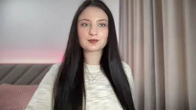 Snapshot of LocaAlis chatting on 03-08-25, 02:40 LocaAlis online show from 03-08-25, 02:40