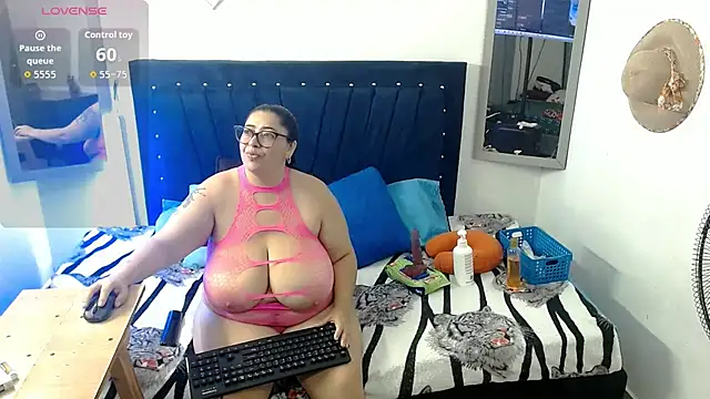 bubis laru53 online show from 10-04-25, 08:05