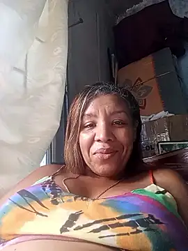 Snapshot of Surreyaa chatting on 09-14-25, 09:15 Surreyaa online show from 09-14-25, 09:15