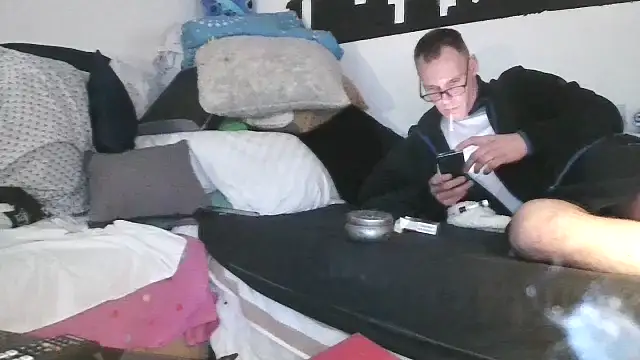 0815lukas2024 online show from 12-21-25, 11:01