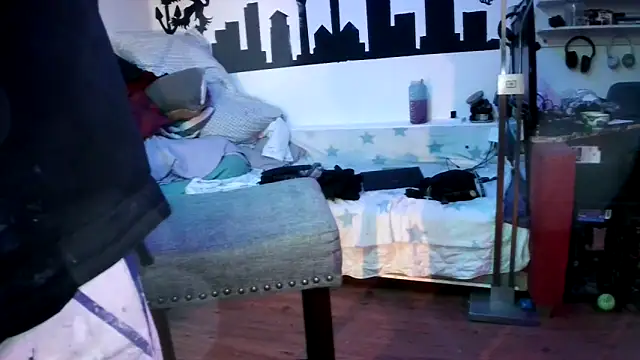 0815lukas2024 online show from 11-30-25, 12:28