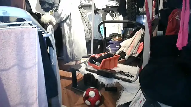 0815lukas2024 online show from 11-14-25, 01:31