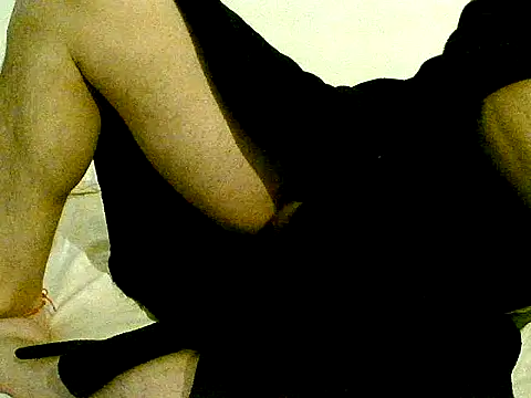 Snapshot of pollarikaaa chatting on 10-23-25, 10:08 pollarikaaa online show from 10-23-25, 10:08