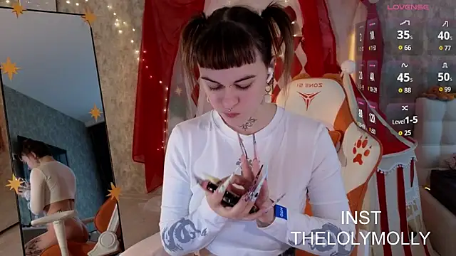 LolyMolli online show from 11-01-25, 10:53