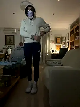 Kamaleonix online show from 11-22-25, 08:51