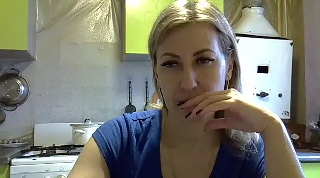 Snapshot of AshleyXHoney chatting on 01-29-25, 11:20 AshleyXHoney online show from 01-29-25, 11:20