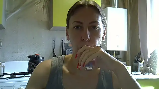 Snapshot of AshleyXHoney chatting on 06-28-26, 08:20 AshleyXHoney online show from 06-28-26, 08:20