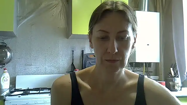 Snapshot of AshleyXHoney chatting on 06-24-26, 08:24 AshleyXHoney online show from 06-24-26, 08:24
