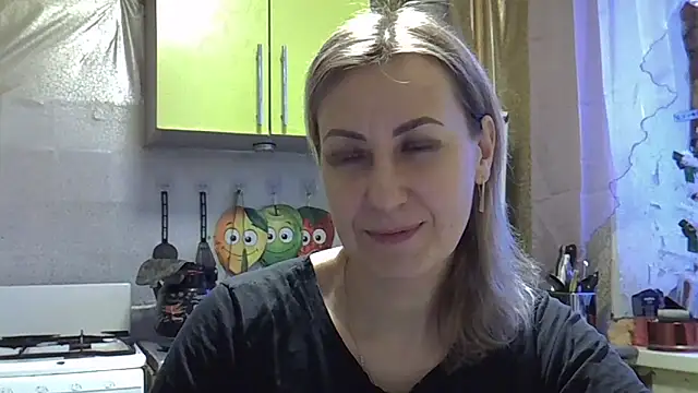 Snapshot of AshleyXHoney chatting on 01-15-25, 06:01 AshleyXHoney online show from 01-15-25, 06:01