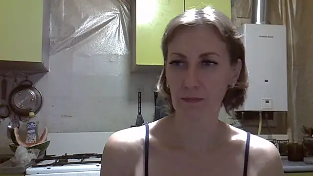 Snapshot of AshleyXHoney chatting on 08-01-26, 09:46 AshleyXHoney online show from 08-01-26, 09:46