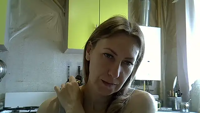 Snapshot of AshleyXHoney chatting on 06-01-26, 06:57 AshleyXHoney online show from 06-01-26, 06:57
