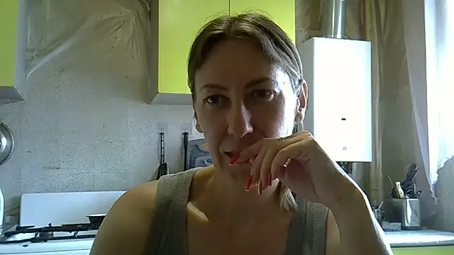 Snapshot of AshleyXHoney chatting on 07-01-26, 06:36 AshleyXHoney online show from 07-01-26, 06:36