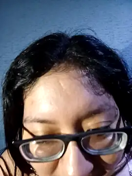 Snapshot of ladygmusic chatting on 10-24-25, 06:34 ladygmusic online show from 10-24-25, 06:34