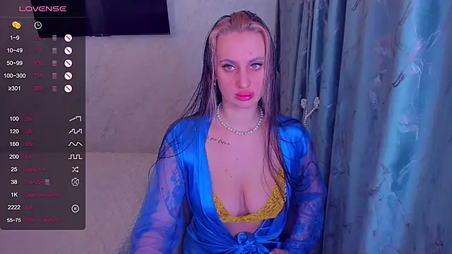 Cherry-Legenda online show from 01-11-25, 06:24