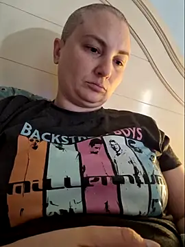 MilfyMrsRobinson online show from 05-03-26, 04:32