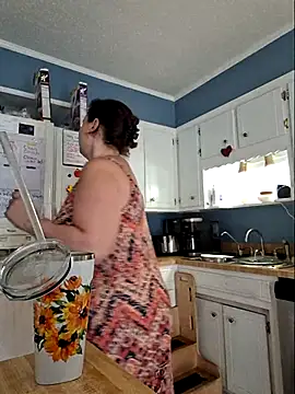 MilfyMrsRobinson online show from 10-07-25, 01:45