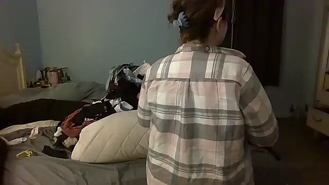 MilfyMrsRobinson online show from 11-13-25, 01:09