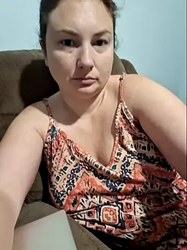 MilfyMrsRobinson online show from 09-27-25, 01:28