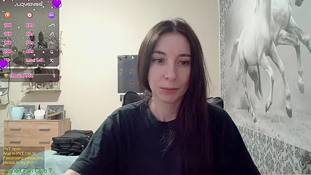 Snapshot of Wowpornoo chatting on 01-16-25, 05:01 Wowpornoo online show from 01-16-25, 05:01
