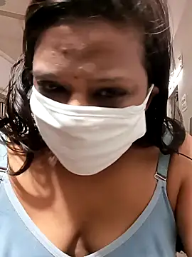 Love Jenny online show from 10-27-25, 04:35