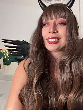 KimArts online show from 10-31-25, 06:04