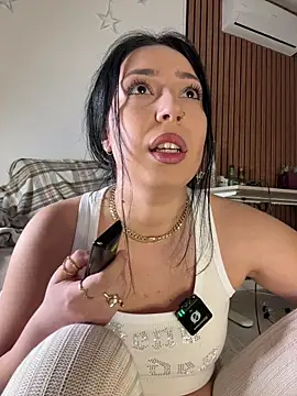 KimArts online show from 02-25-26, 07:14