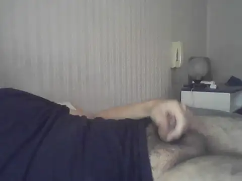 Snapshot of Stilloving chatting on 02-17-26, 05:21 Stilloving online show from 02-17-26, 05:21