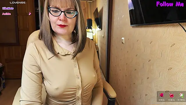 MyLadySkyLuck online show from 03-26-26, 09:02