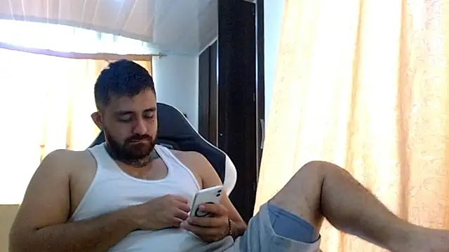 aronmiller404 online show from 03-07-26, 02:55