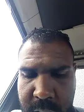 ListedLoin online show from 10-08-25, 08:27