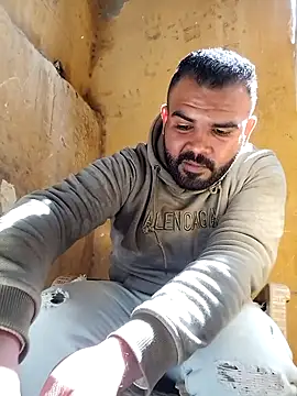 ListedLoin online show from 02-25-25, 10:48