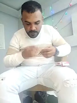 ListedLoin online show from 03-12-25, 07:47