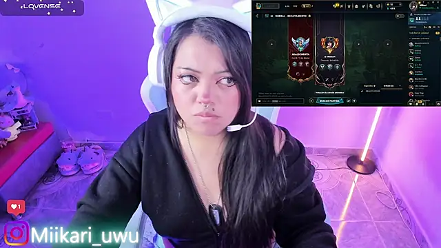 Ahri Elderwood online show from 05-22-26, 04:54