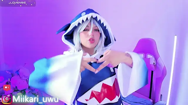 Ahri Elderwood online show from 12-23-25, 05:07